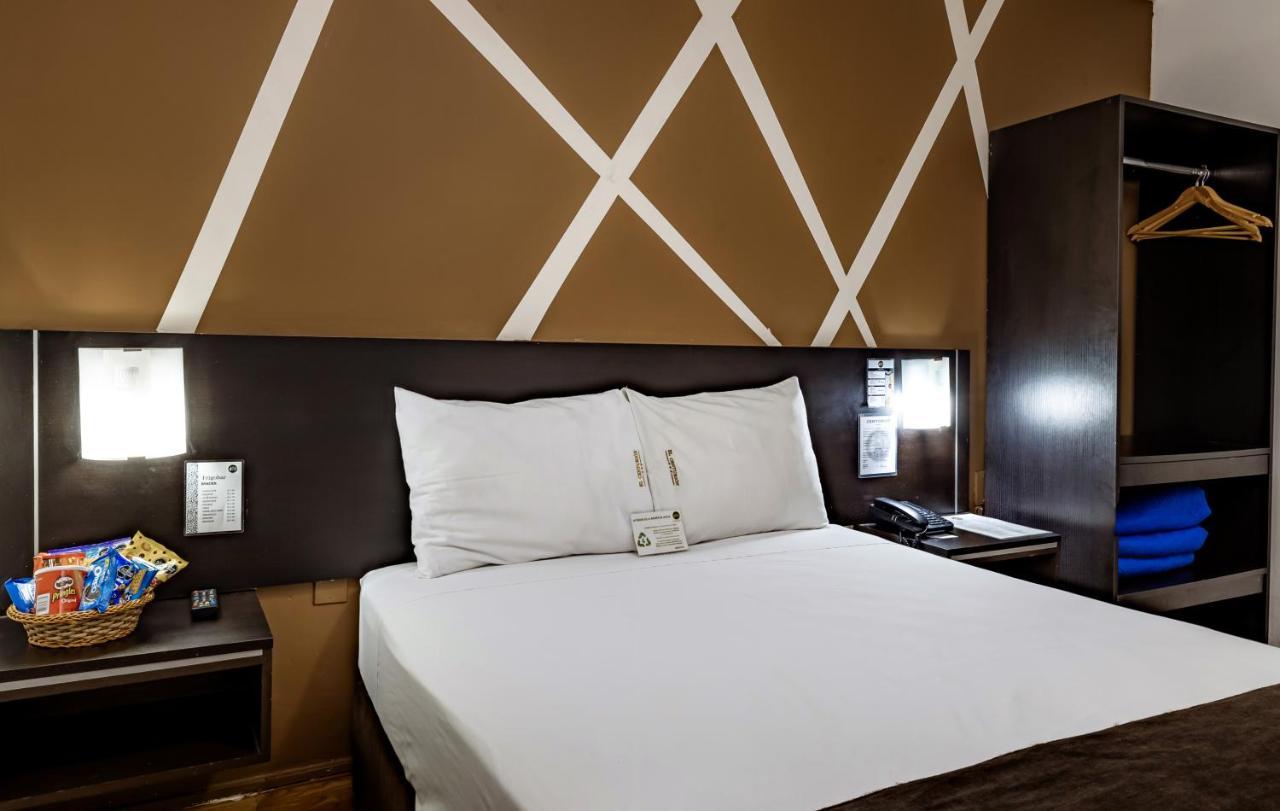 Hotel El Centurion Trujillo Zewnętrze zdjęcie